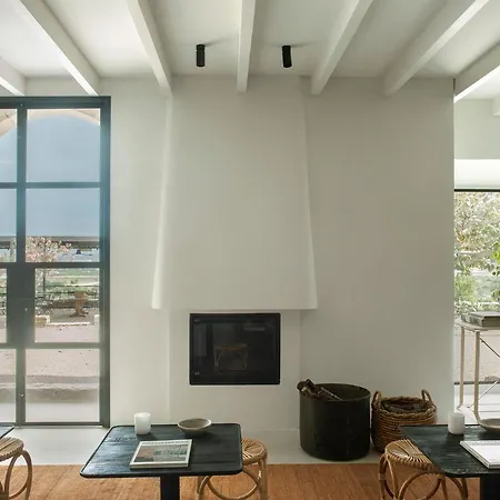 The Mallorca, Small Luxury